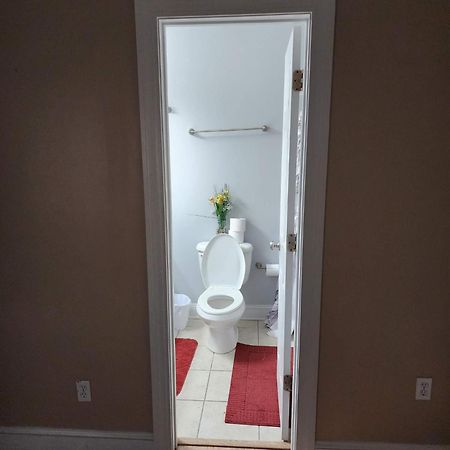 Private Room Balcony And Bathroom In Чарлстон Екстер'єр фото