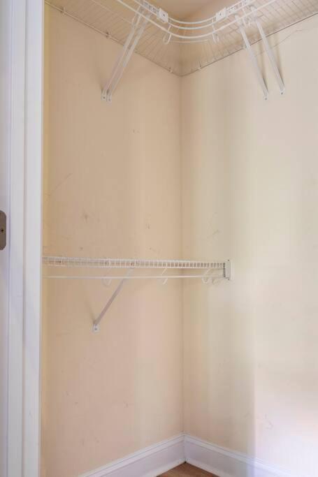 Private Room Balcony And Bathroom In Чарлстон Екстер'єр фото
